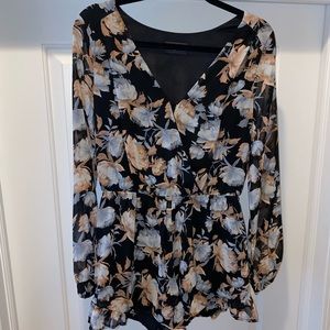 ASTR floral romper with scalloped short detailing